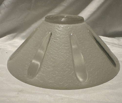 Vintage Glass Ceiling Light Cover Textured with Clear Glass Windows - 第 1/4 張圖片
