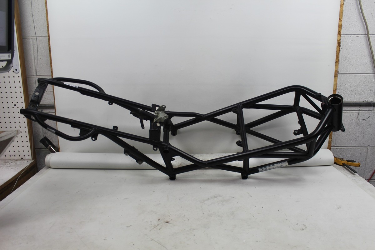 Ducati Monster S2R 1000 S2R1000 Main Frame Chassis SLVG