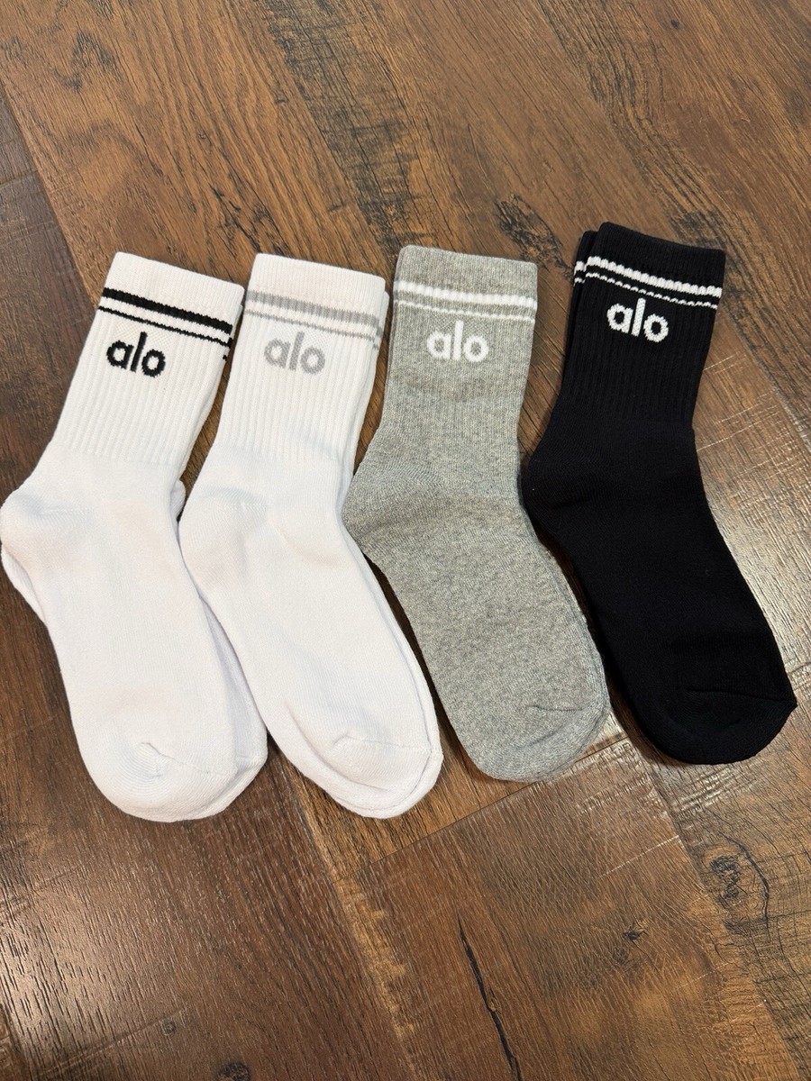 【ALO Yoga】ベストセラー4色 Unisex Half-Crew Throwback Sock ALO Yoga Unisex Half-Crew Throwback Sock(4 Pairs)black/grey