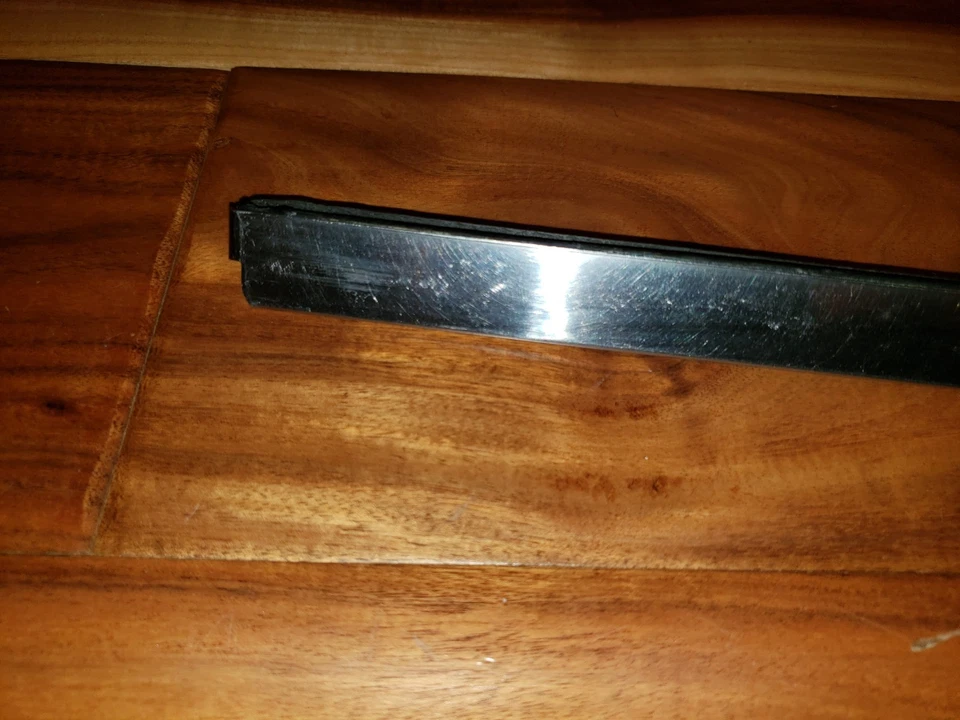 Dodge Coronet 1970 convertible puerta ventana moldura 70 molduras fotos stock sin abolladuras Foto 2 de 4