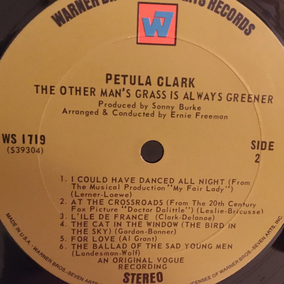 PETULA   CLARK         LP     THE  OTHER  MANS  GRASS  IS  ALWAYS  GREENER  Foto 4 de 4