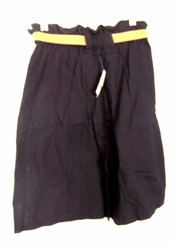 Tarazzia White or Black Bermuda Shorts with Brown Belt Sizes 5/6 7/8 9/10 NWT - Picture 6 of 6