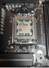 AMD - Ryzen 5 7600X 6-Core - 12-Thread 4.7GHz...