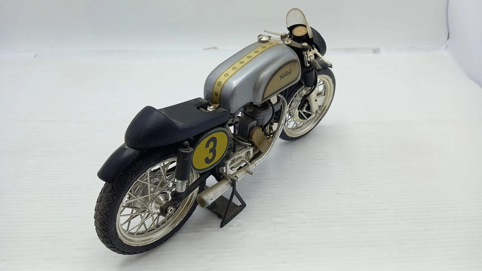 PRTNORTON Protar Norton Manx 500cc 1951 1/9, kit montato da restaurare e pulire - Immagine 2 di 3