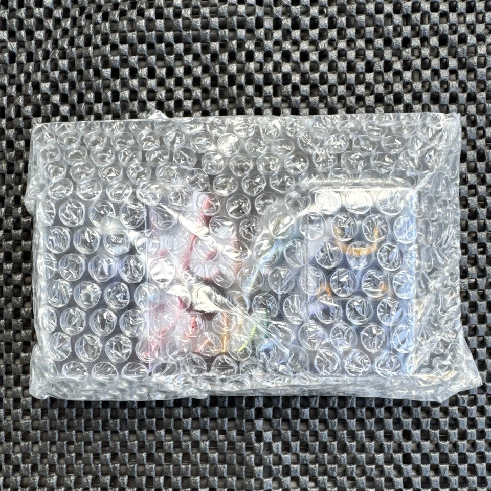 Daft Punk The Canvas Don Discovery Brick Double Pack Minifigures (IN-HAND READY) - Image 2 of 2