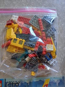 Lego City Airplane And Mail Van # 7731 & 7732 2008 As Is