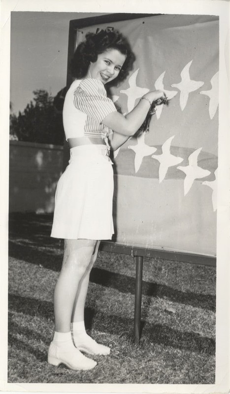 Shirley Temple Desert Inn Palm Springs 1941 Original Photo playing darts stamped