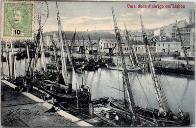 PORTUGAL - LISBON - a shelter dock in lisbon