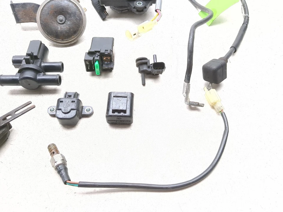09-12 Kawasaki Ninja ZX6R Juego de relés Pata de cabra Válvula de aire Servo Punta sobre arranque Foto 3 de 4