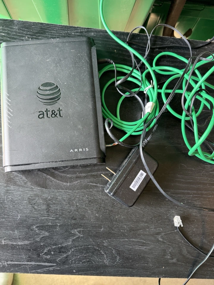 Puerta de enlace residencial AT&T ARRIS NVG510 Foto 4 de 4