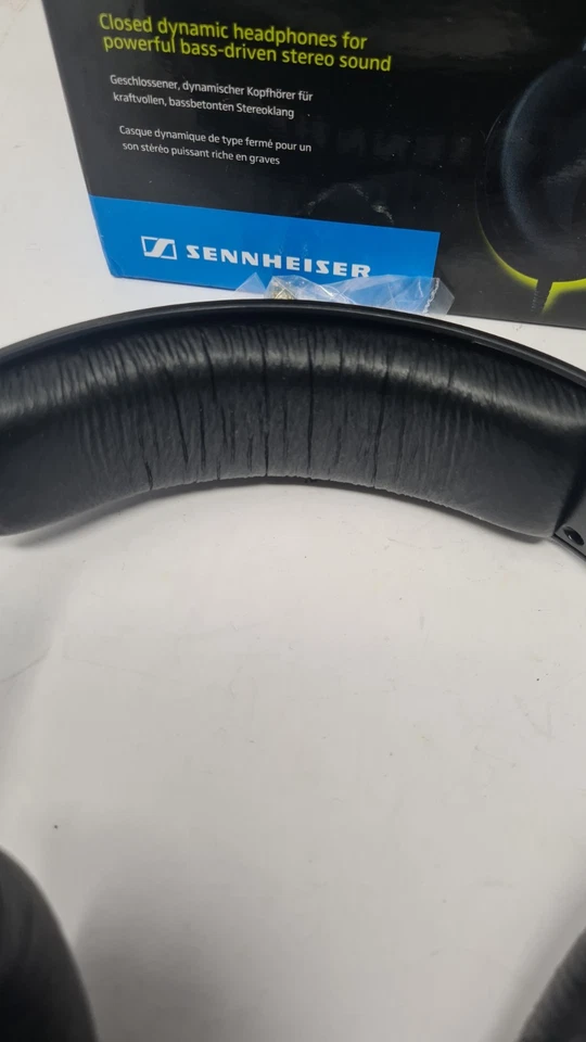 Sennheiser HD 201 Stereo Headphone Black Wired, photo 3 of 5