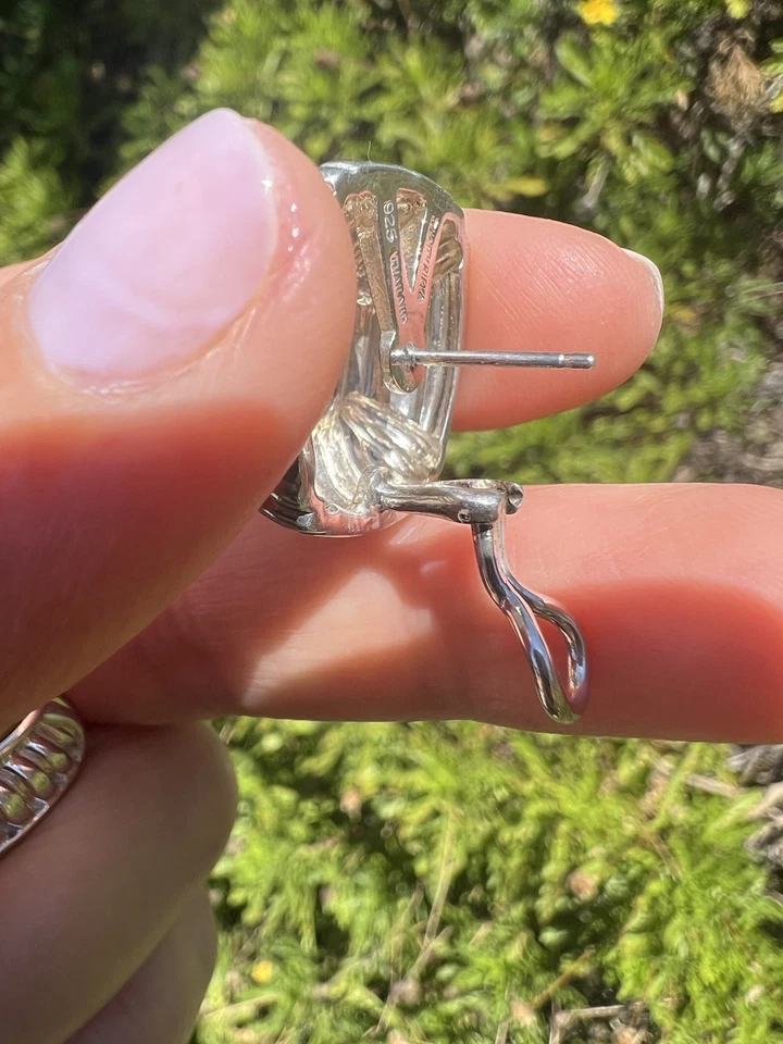 Pendientes Omega de plata de ley Judith Ripka ojo de tigre Foto 4 de 4
