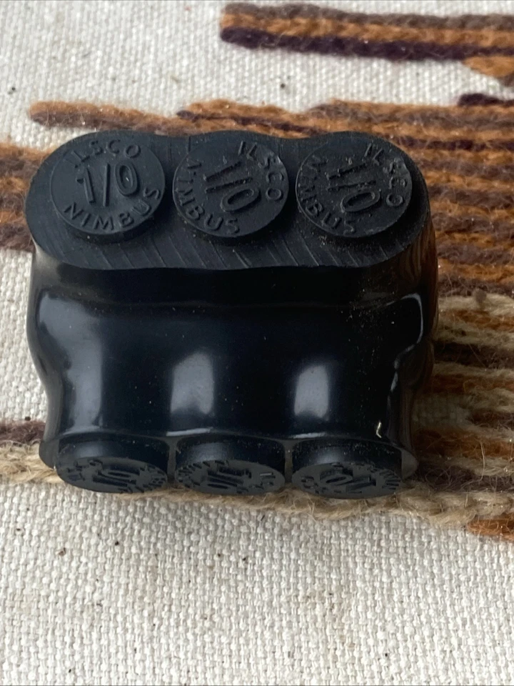 New Ilsco PBTS-3-1/0 Plastisol Insulated Type PBTS Multi-Tap Connector 3-Port - Image 2 of 4