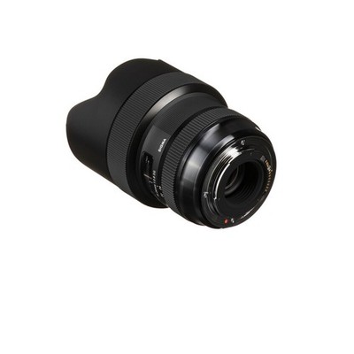 Sigma 14-24mm f/2.8 DG HSM Art Lens for Canon EF with Memory Card