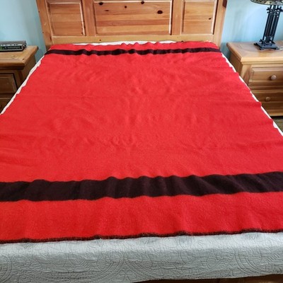 Vtg Minnesota Woolen Wool Blanket Warmer Lifetime 60x78 Red Black