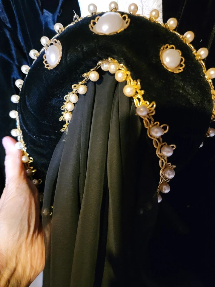 Vestido renacentista personalizado hecho por taileros de Tailandia soy 5"7" Foto 2 de 4