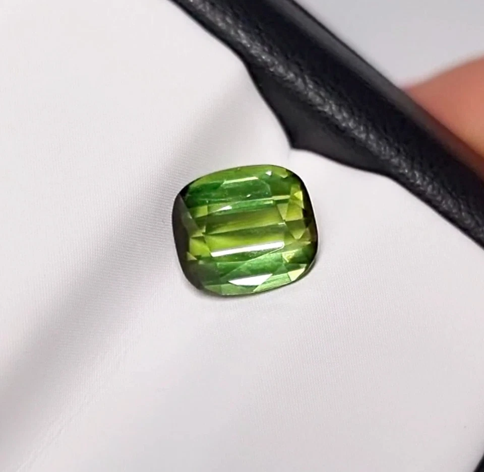 IF 1.50Ct Natural Tourmaline gemstone, 7,1x6,3x4,1mm, Radiant cut, Afghanistan - Image 3 of 4