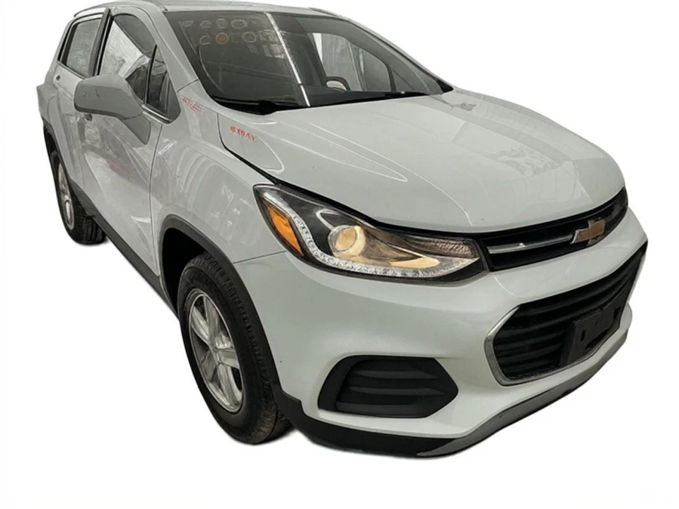 Chevrolet Trax 2020 panel de moldura de puerta delantera del lado del conductor Foto 2 de 4