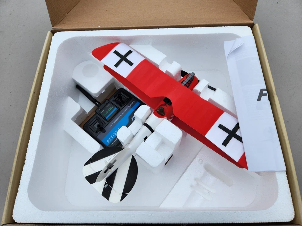 Fly zone Albatros Backyard Ace R/C Airplane With Box!! - Image 2 of 4