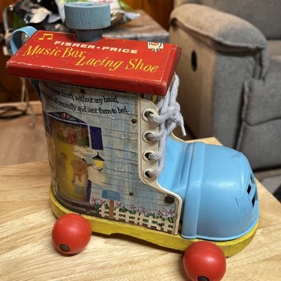 1964 Fisher-Price #991 Music Box Lacing Shoe Old Woman Who Lived in a Shoe Toy