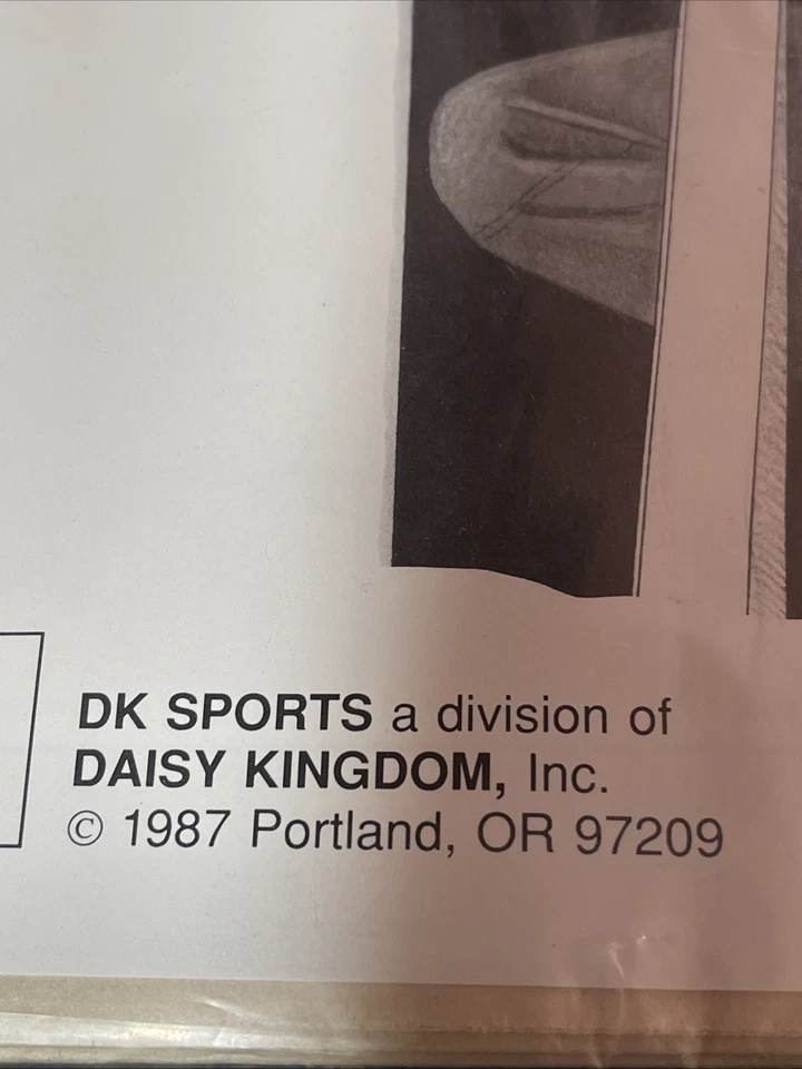 Daisy Kingdom sport Men’s Stretch Ski Pants 38 UNCUT vtg 1987 sewing Pattern - Image 2 of 4