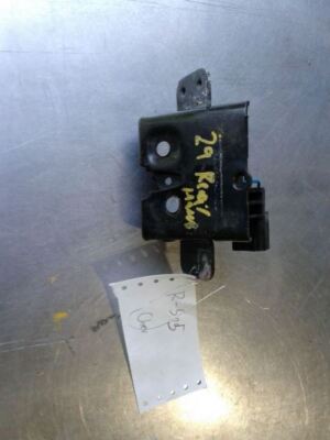 TRAVERSE  2011 Keys/Latches/Locks 505