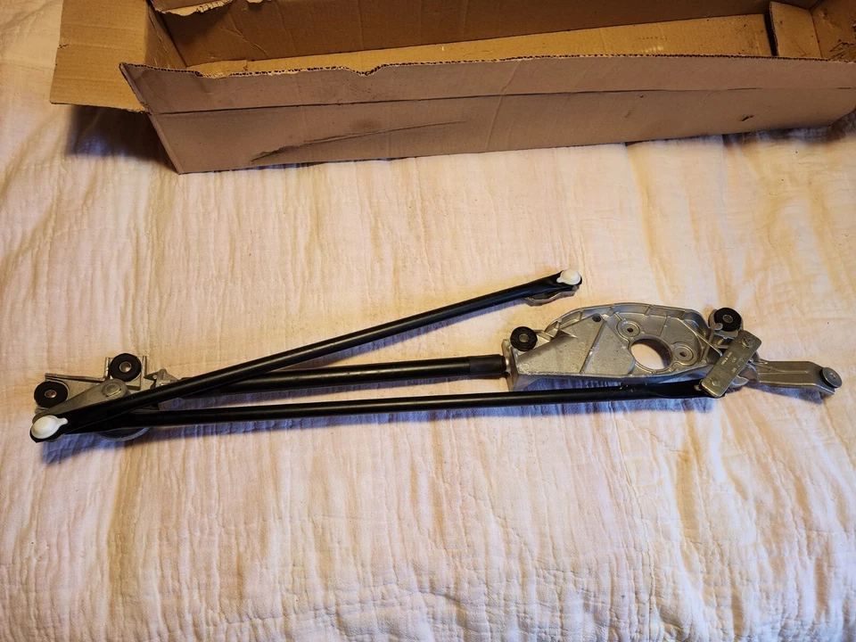 NUEVO Acoplamiento limpiaparabrisas Dorman 602-466 2011-2014 Toyota Tundra Sequoia Foto 3 de 4