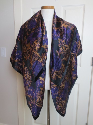 Carlisle Square Scarf 100% Silk Korea 44"x 42" - Picture 3 of 13