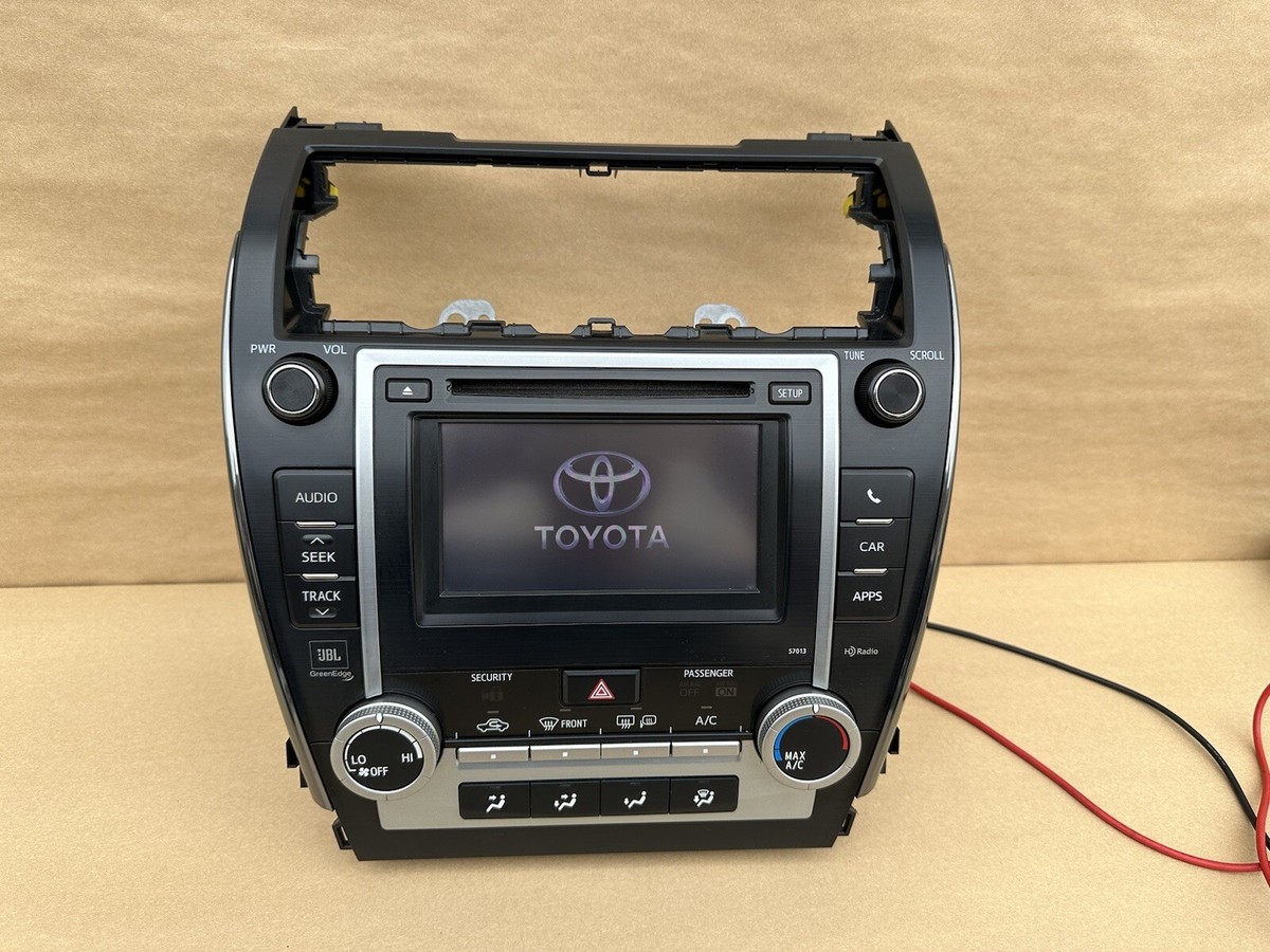 2012-13 Toyota Camry GPS Navigation JBL CD Player Radio