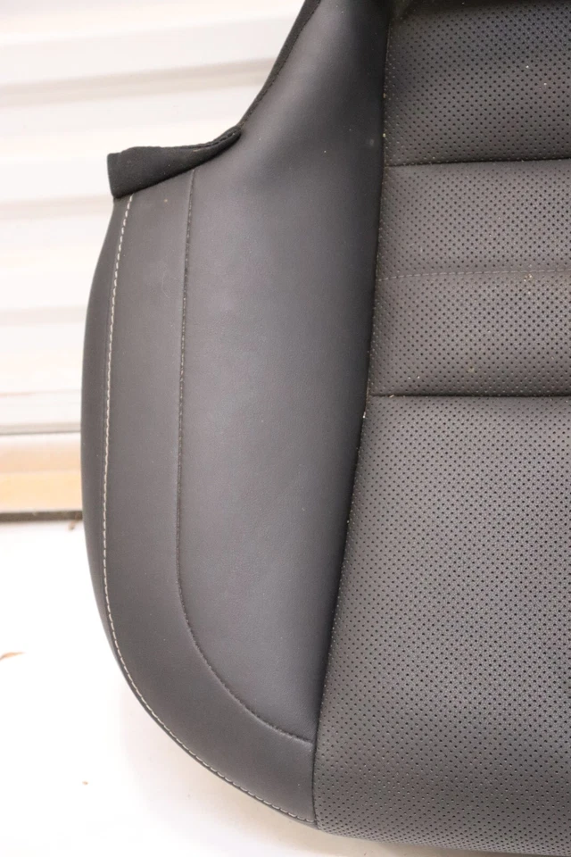 LEXUS IS250 IS350 2014-2015 sedán asiento trasero cojín inferior cubierta OEM Foto 3 de 4