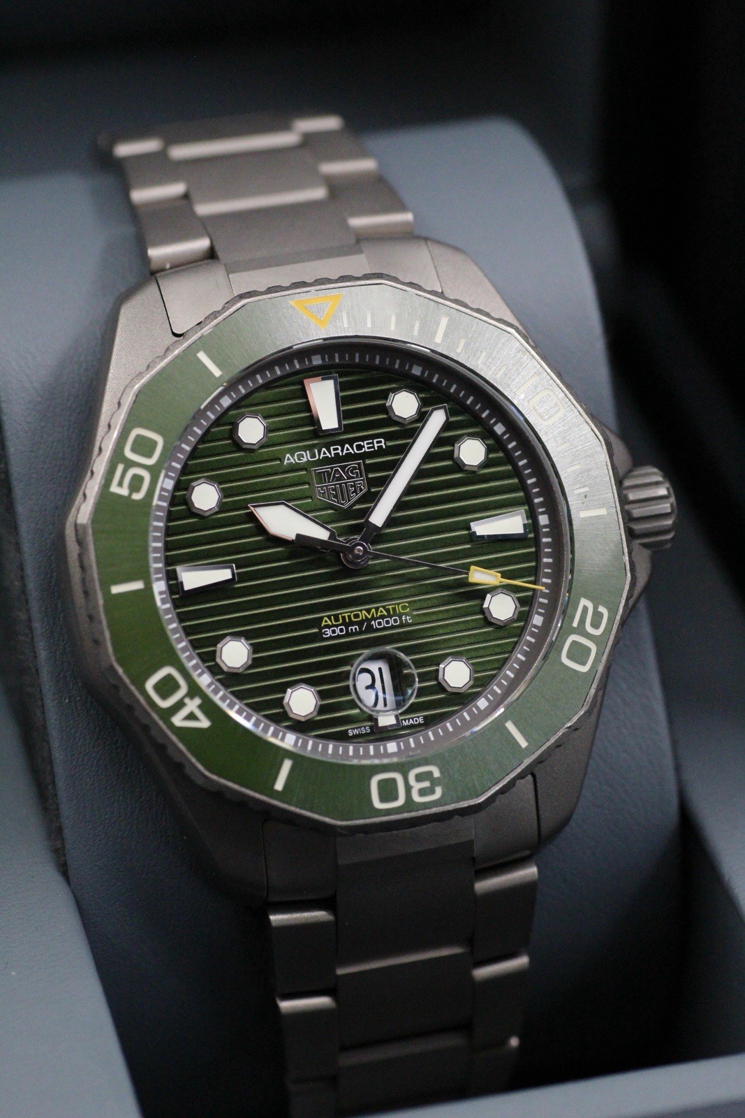 TAG Heuer Aquaracer Titanium Green Men's Watch - WBP208B.BF0631 2023