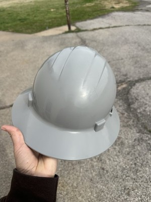 Grey Americana Full Brim Hard Hat with 4 Point Ratchet Suspension