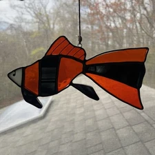 Vintage Stained Glass Sun Catcher Fan Tail Goldfish Elegant Oversized Fins 8.5”