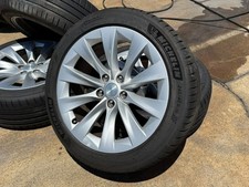 16-20 Model S Wheels Rims 19x8.0j40mm W Michelin Tires 24545r19 1059337-00-a