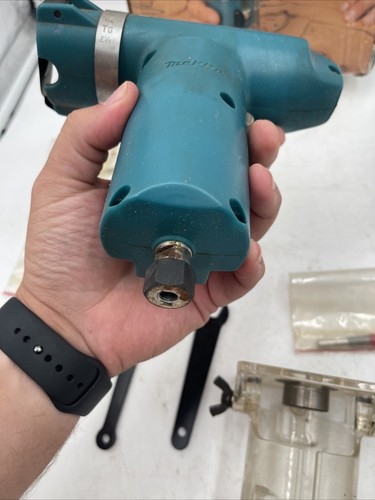 MAKITA Akku-Trimmer Oberfräse 3700D 7,2V mit OVP Anleitung Schraubenschlüssel - Bild 4 von 11