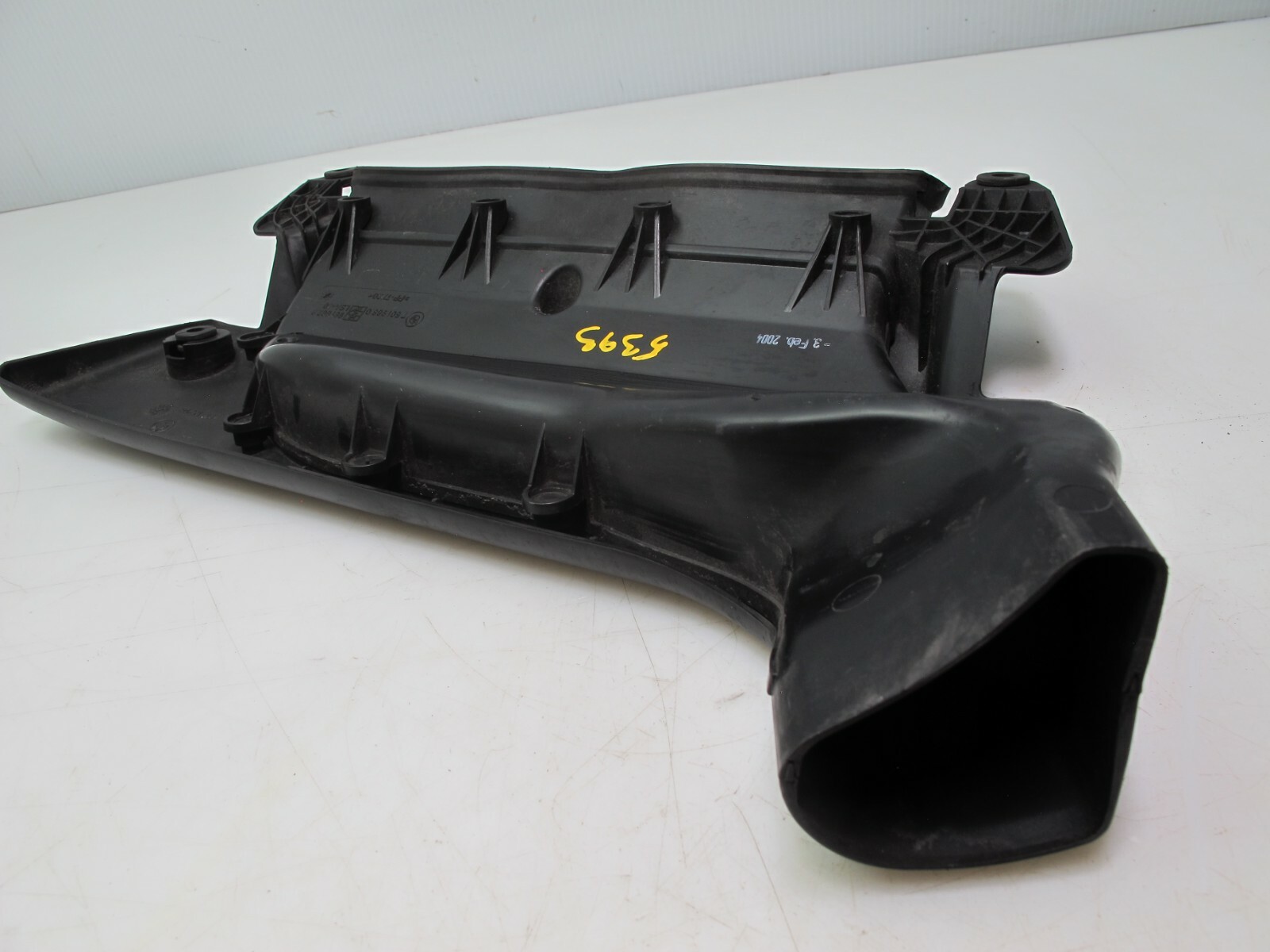 01-05 BMW 330CI E46 UPPER RADIATOR AIR INTAKE MANIFOLD DUCT COVER 