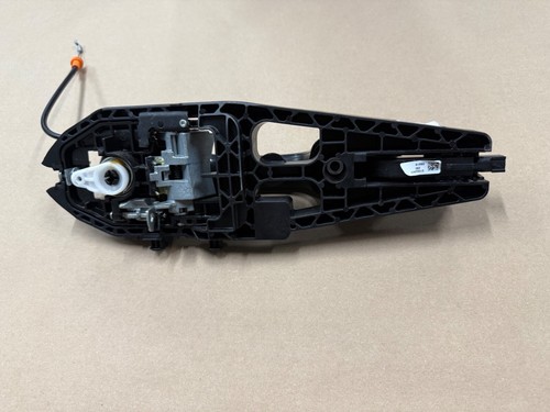 2015-2023 Ford Mustang LH Driver Side Door Handle "B5" Bullitt - OEM - Picture 10 of 11