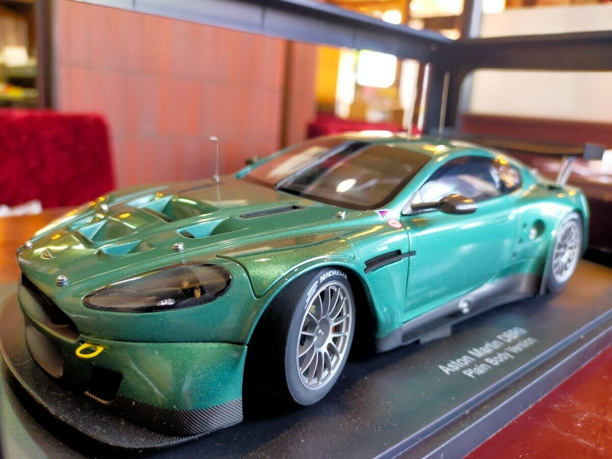 1/18 Aston Martin Dbr9 Plain Body Version Green | eBay 1/18 Aston Martin Dbr9 Plain Body Version Green | eBay