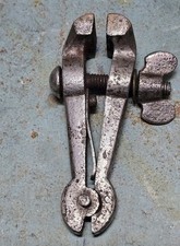 Blacksmiths, Jewellers, Metalworkers, hand held vice War Department Marked