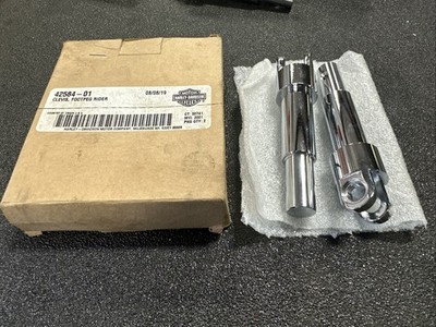 OEM HARLEY-DAVIDSON Chrome Rider Foot Pegs Clevis 02-11 VRSC V-Rod