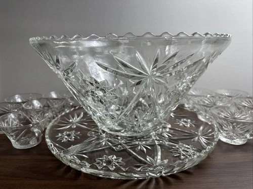 Vintage Anchor Hocking Punch Bowl and 12 Cups With Serving Tray Star of David