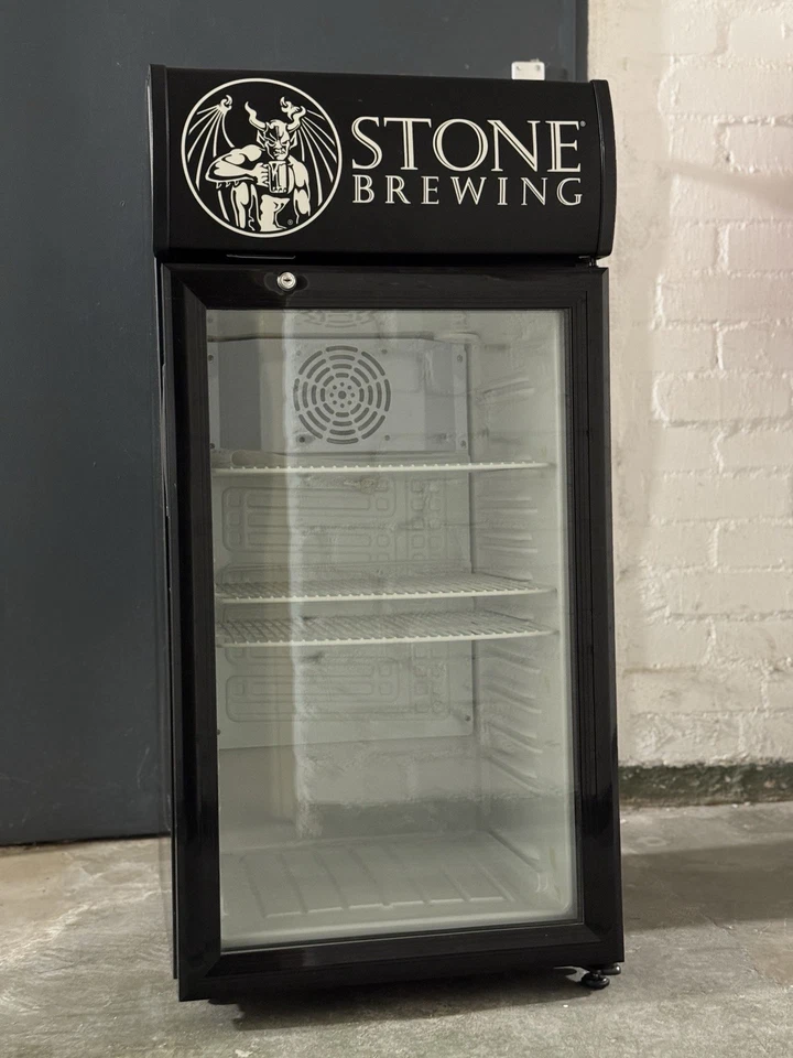 Stone Brewing Kühlschrank – seltenes Sammlerstück aus Berlin-Zeit - Bild 2 von 4