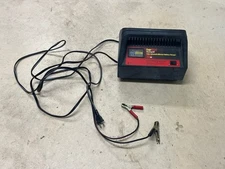 Everstart Boating/RV Deep Cycle 10 Amp Fast Charge 12V Battery Charger 