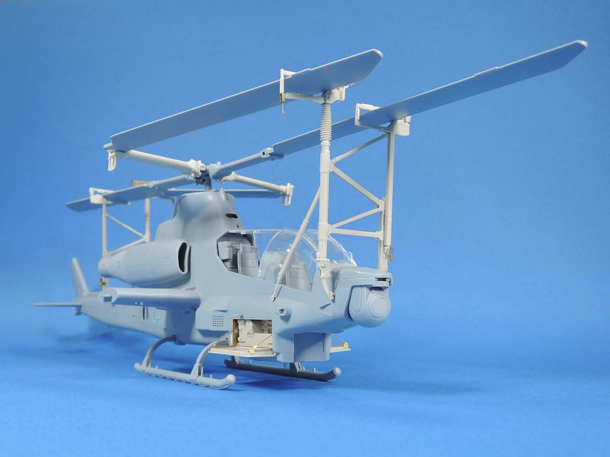 Legend 1369 1/35 AH-1Z Upgrade Blade Fold Rack Set | eBay