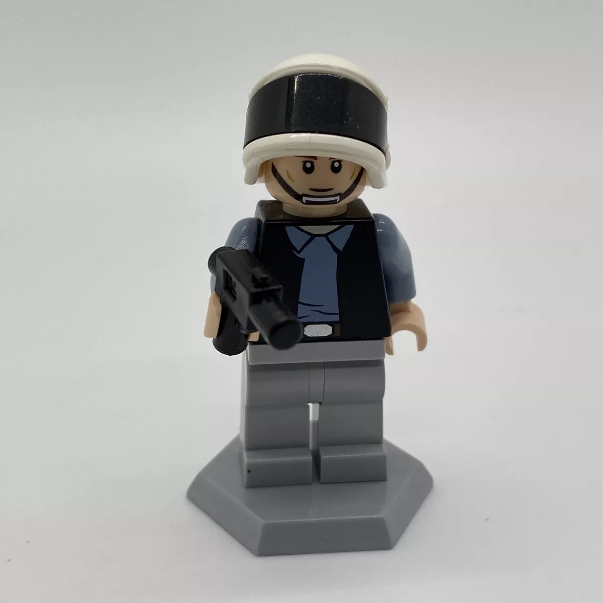 Lego Star Wars 9509 75011 Rebel Fleet Trooper Minifigure with Grin