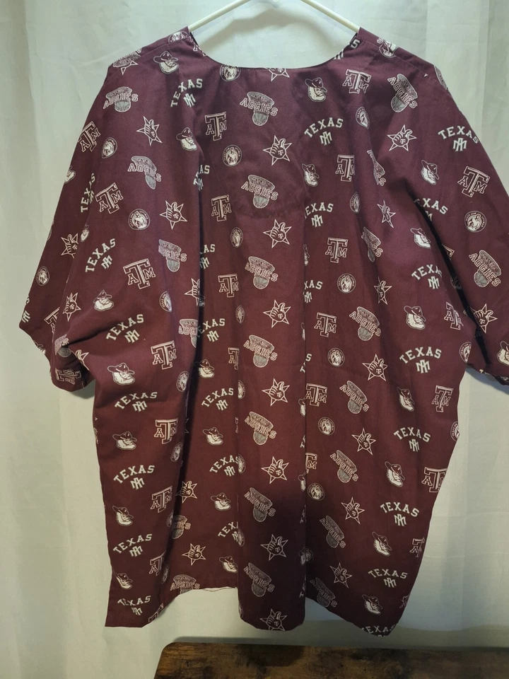 Scrub Dudz Texas A&M Aggie's Unisex Scrub Top Sz XL - Image 2 of 4