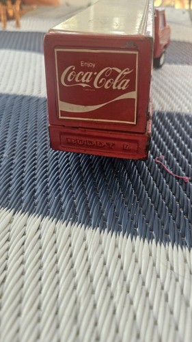 Buddy L Coca Cola Truck 18 wheeler 1980 Coke Missing Bottles Mack Truck - Picture 6 of 8
