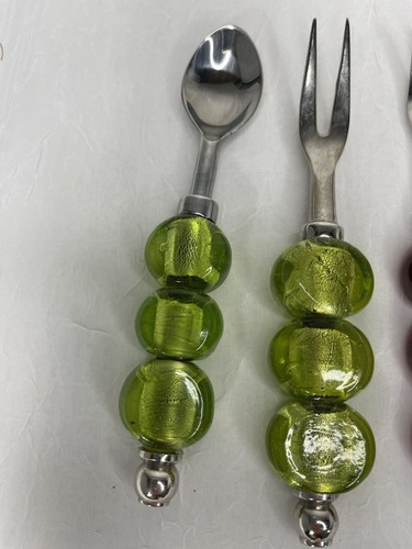 Juego de 5 piezas de cuchara y tenedor aperitivo con mango de vidrio rojo verde con cuentas vacaciones - Imagen 5 de 7
