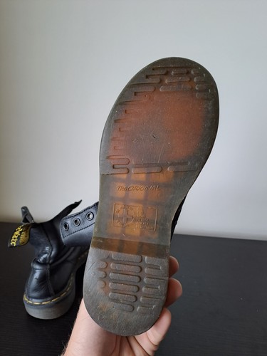 Dr Martens 1460 Boots Mens Size 7 Black Lace Up Combat Outdoor Originals - Picture 8 of 16