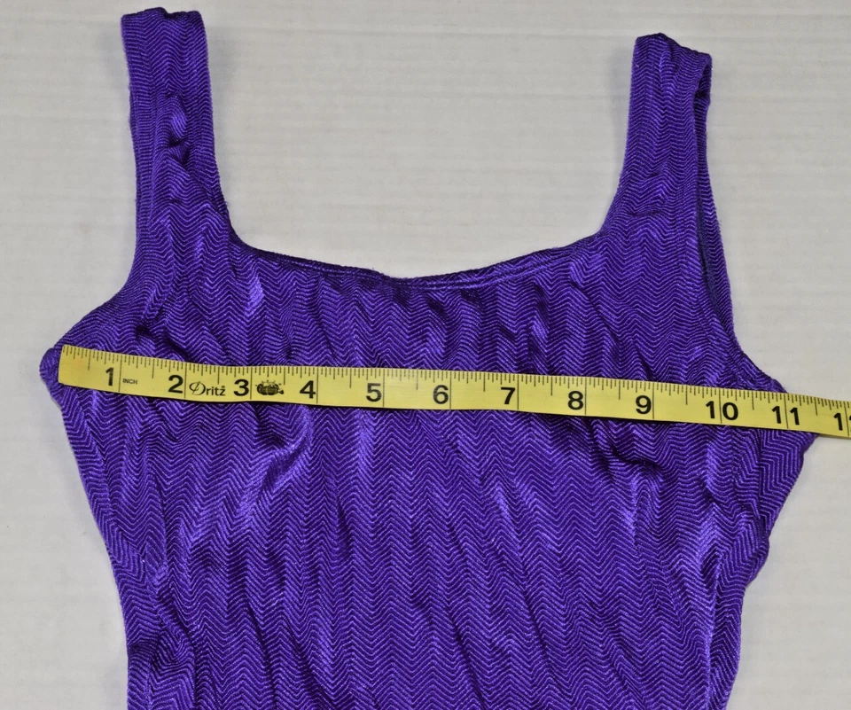 Traje de baño vintage Catalina talla 8 años 90 púrpura brillante ultra elástico texturizado acanalado Foto 4 de 4